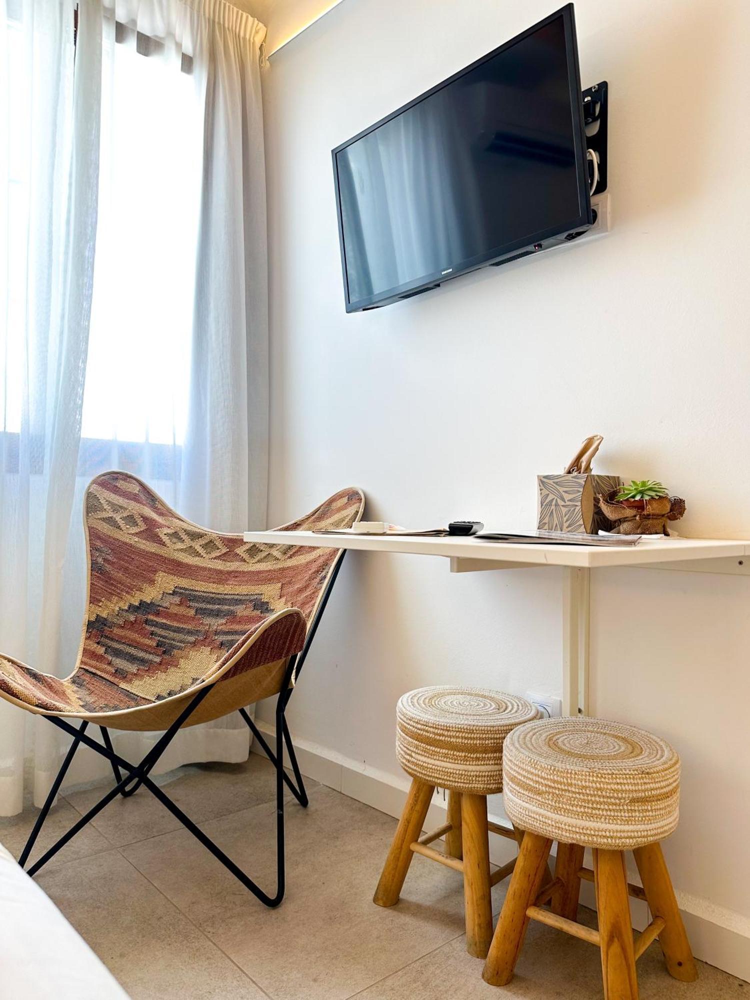 Moona Hostal Алтеа Екстер'єр фото