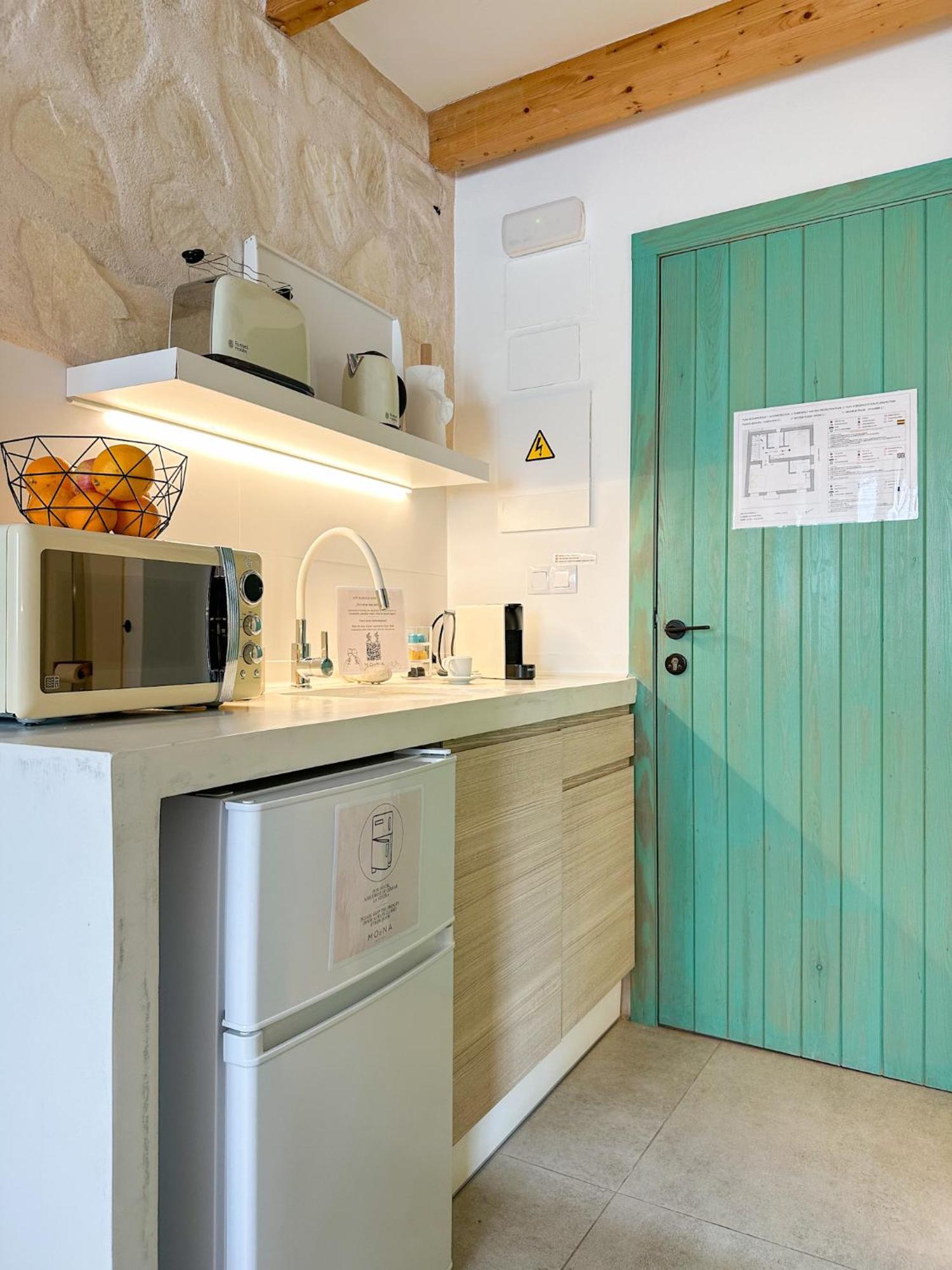 Moona Hostal Алтеа Екстер'єр фото